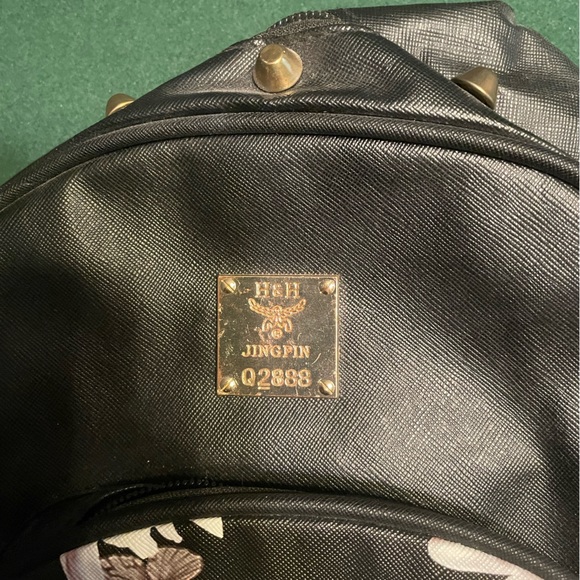 H&H Mini Backpack - Picture 3 of 6